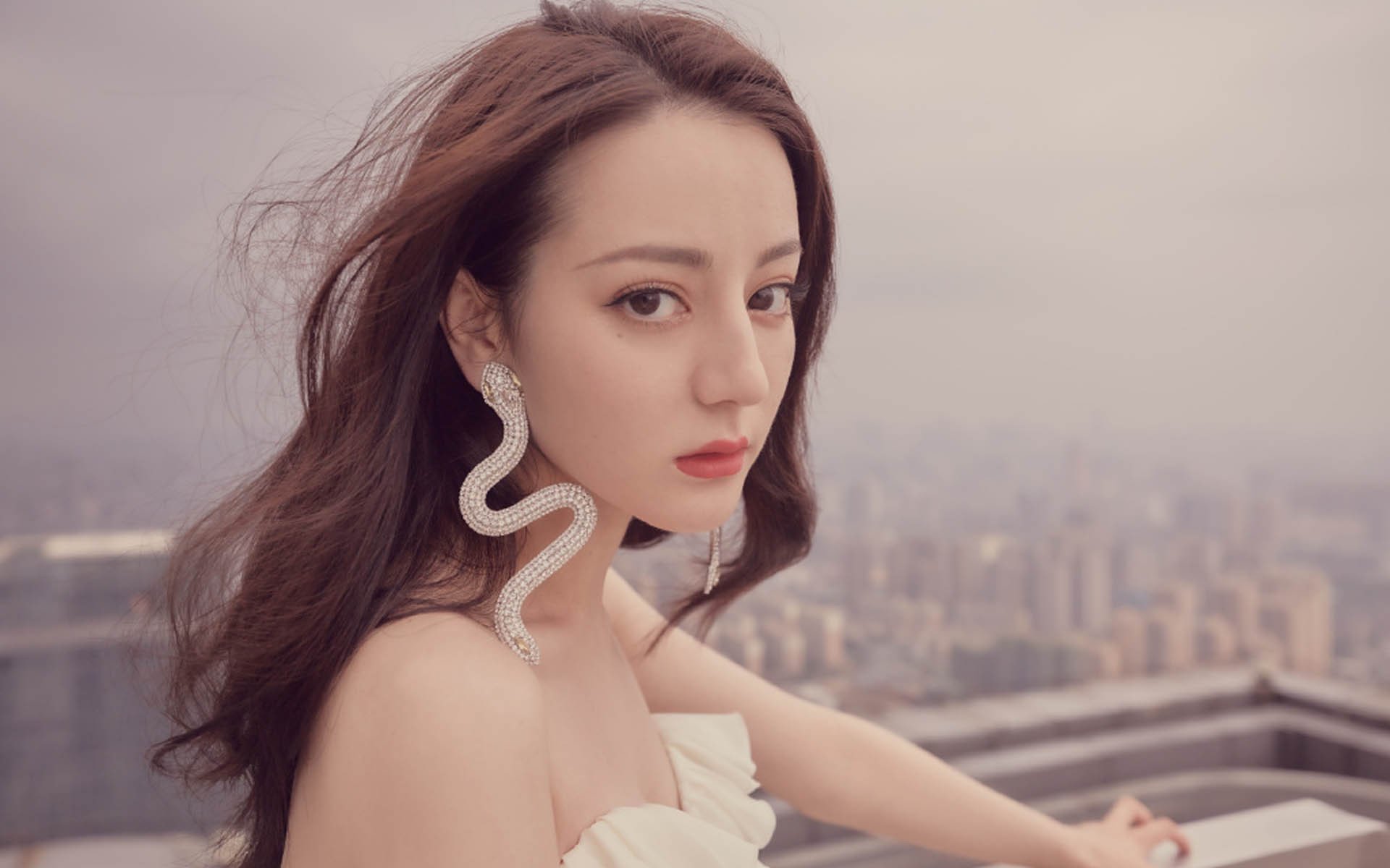 梅西领衔阿根廷队稳步前进,冲刺世界杯