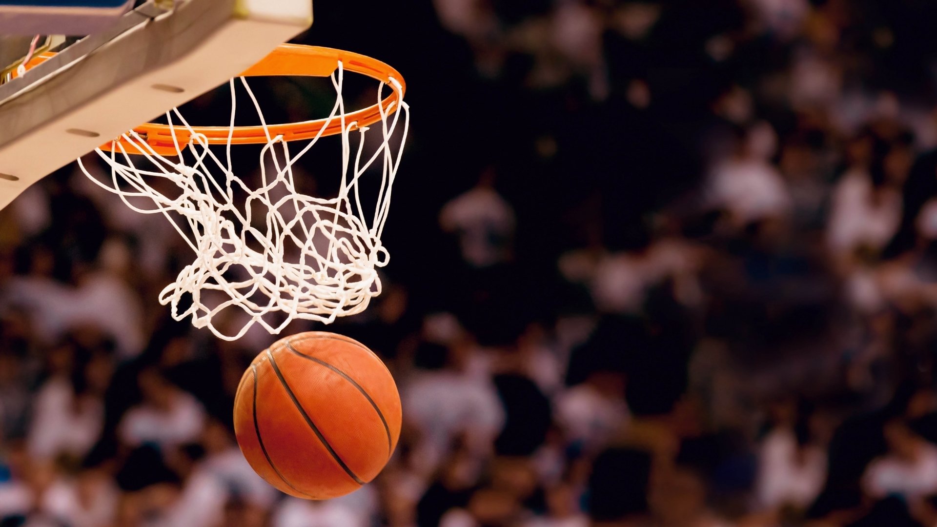 2026 NBA季后赛全赛程超清直播源：全站自适应多线路智能测速免插件即开即看